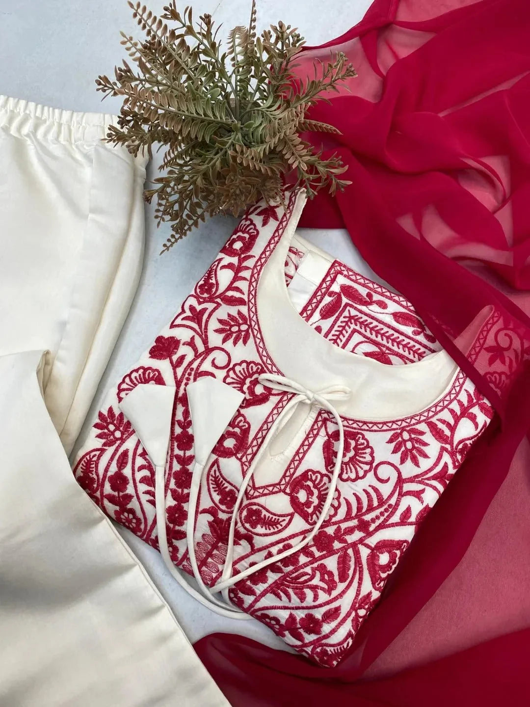 Marina Embroidered 3-Pcs