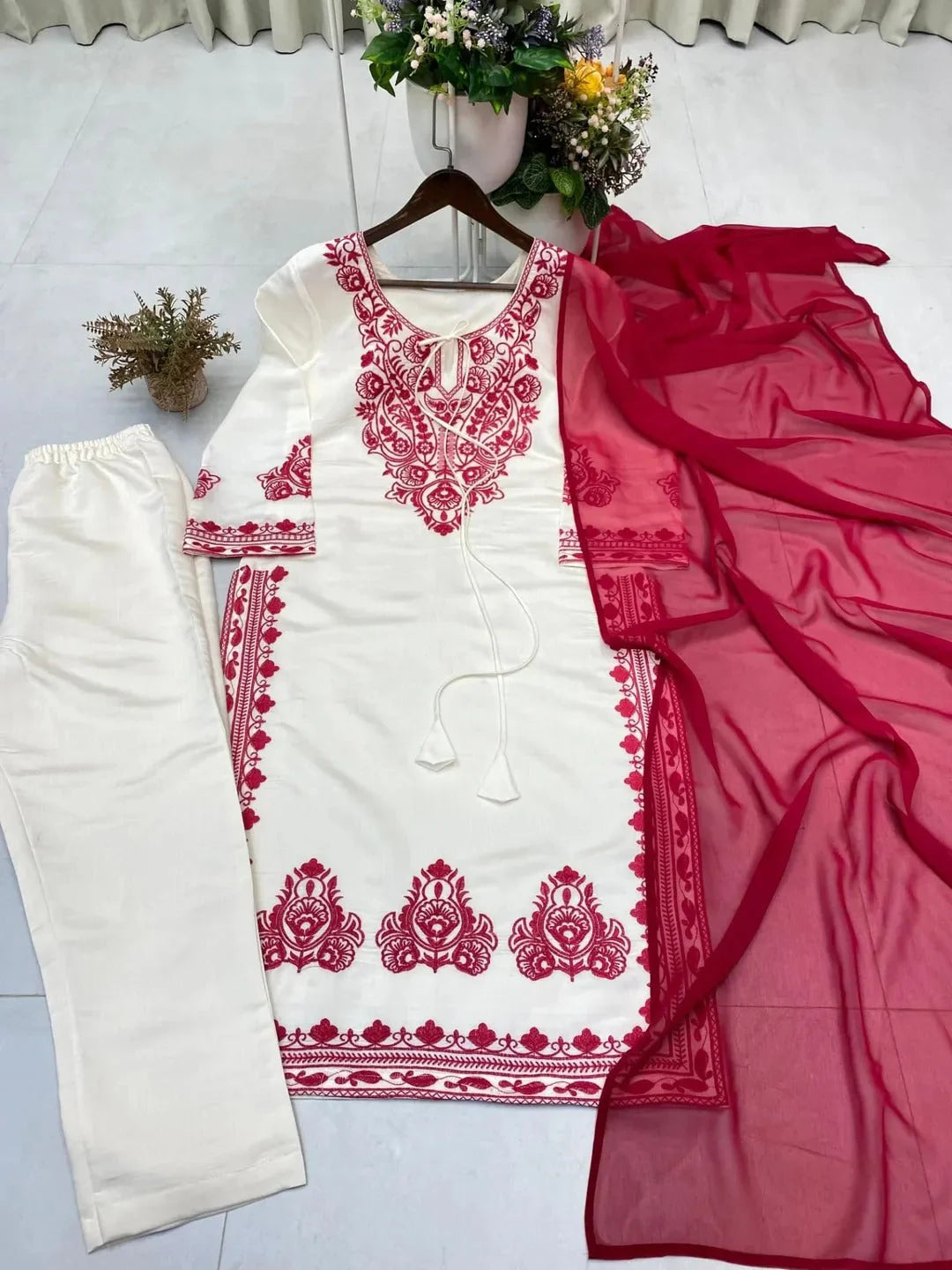 Marina Embroidered 3-Pcs