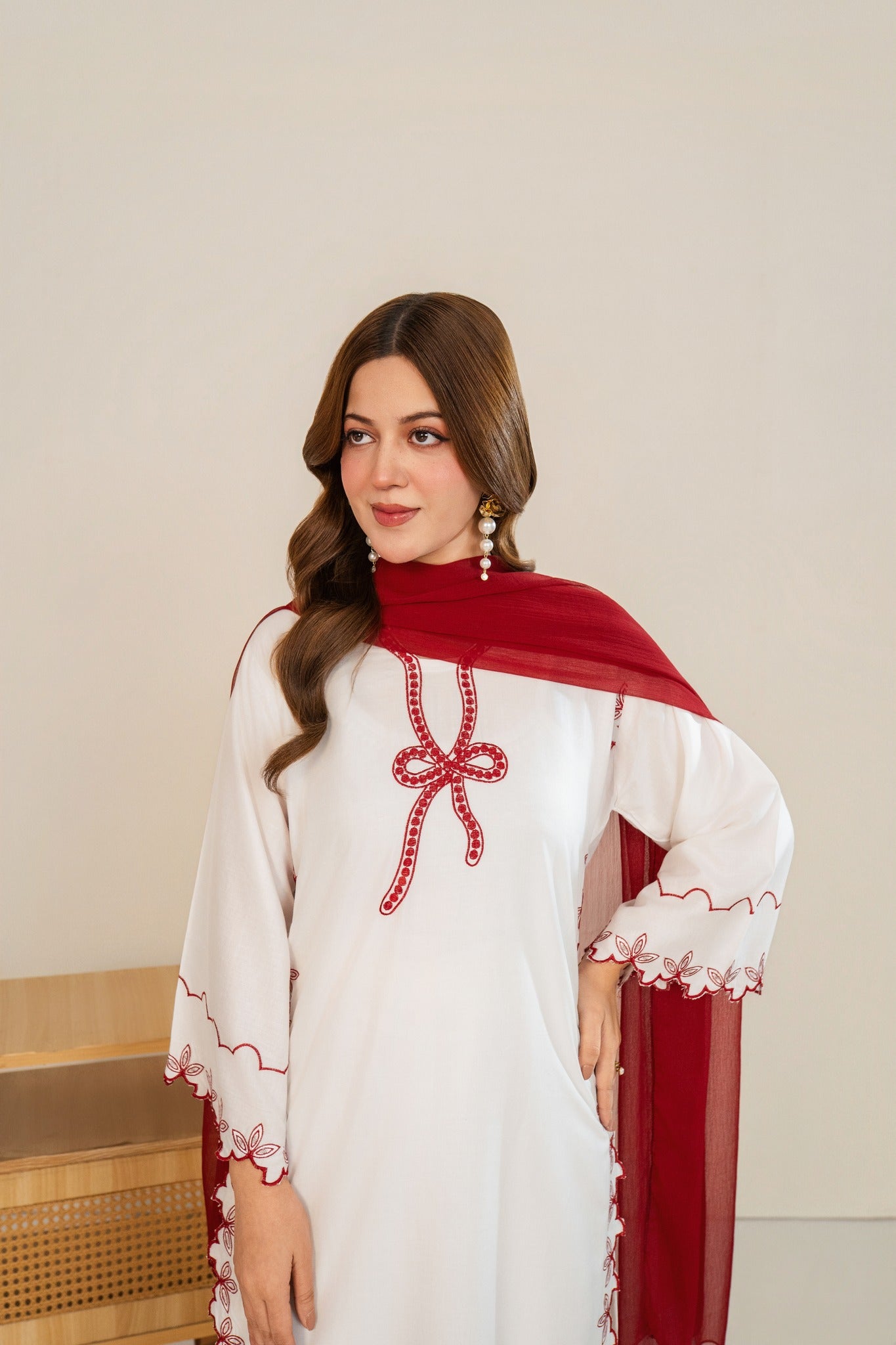 Bow Embroidered 3-Pcs