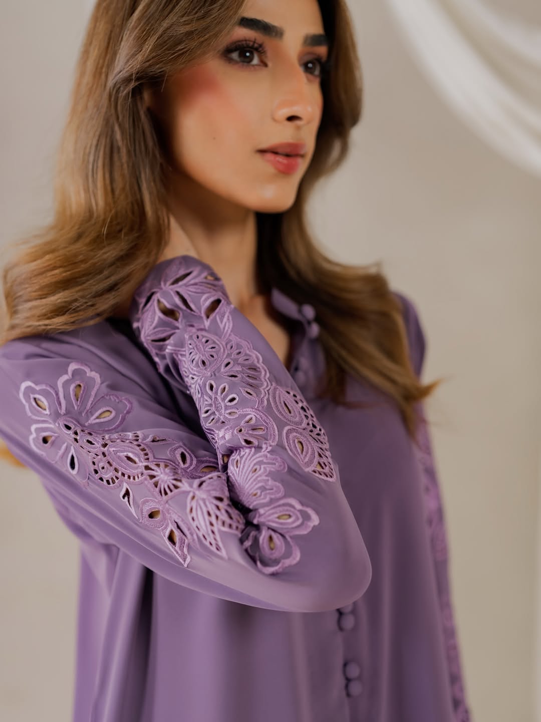 Soofia Embroidered 2pc